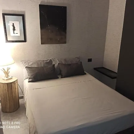 Ad Easy -piano Terra- Apartment *